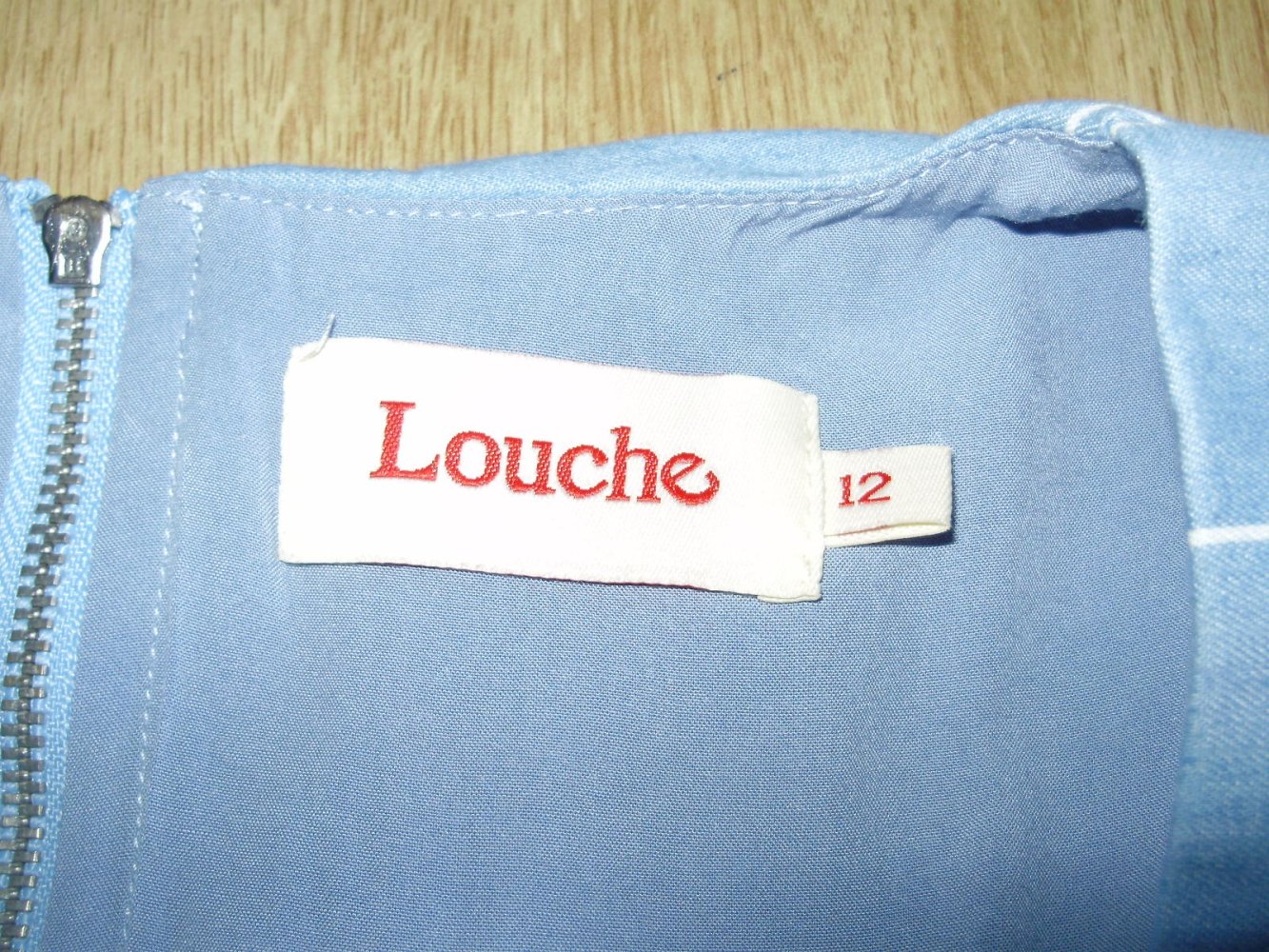 Louche London Kleid hellblau dezente Streifen gefüttert 12 = S/M