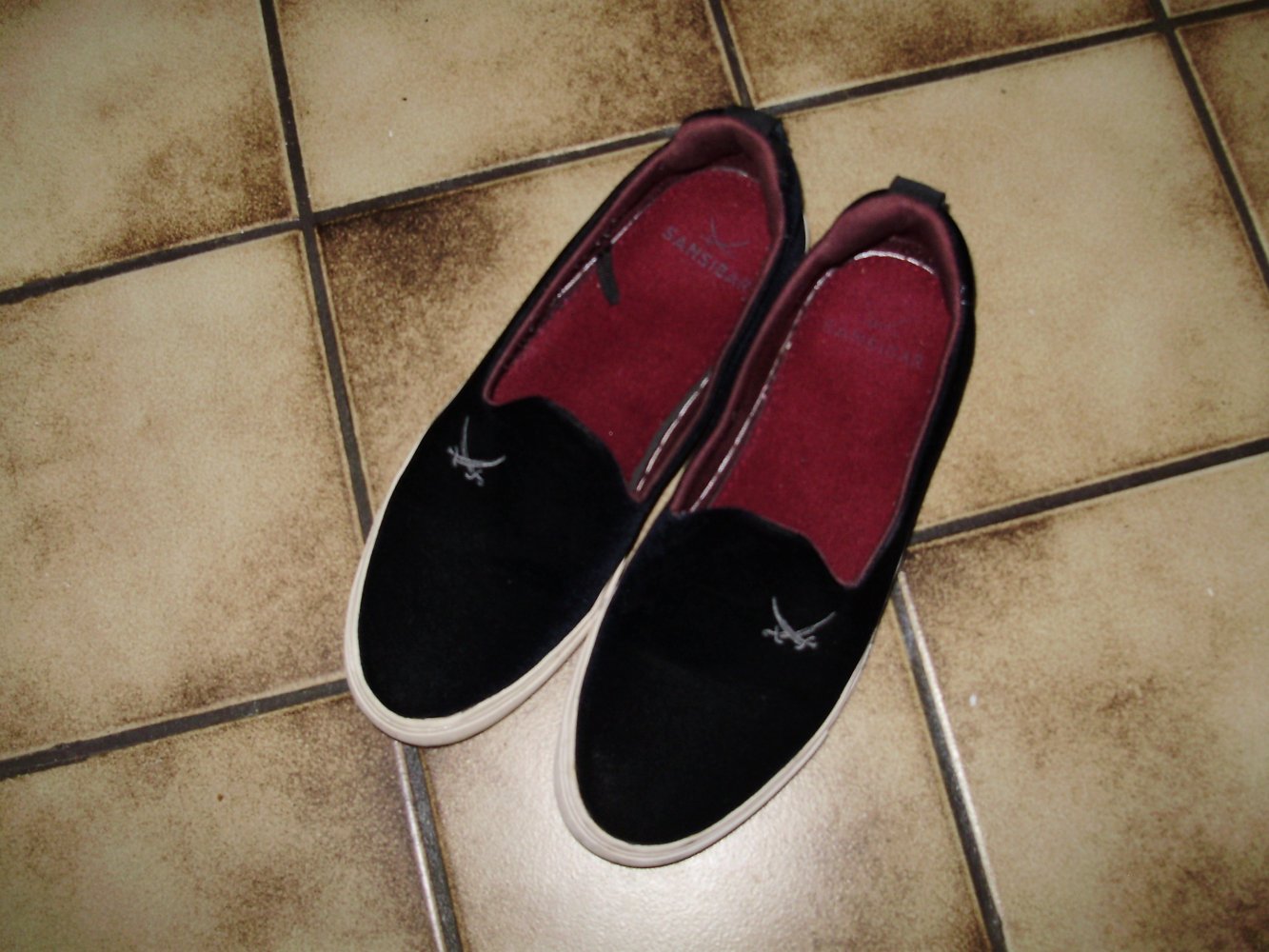 Sansibar Slipper Schuhe schwarz wie Samt 40/ 41