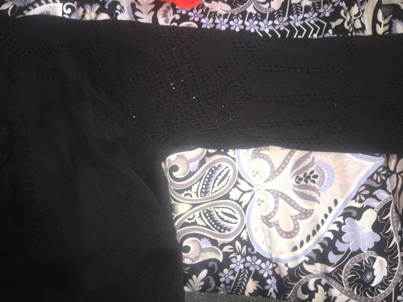 Schwarzes Strickkleid 