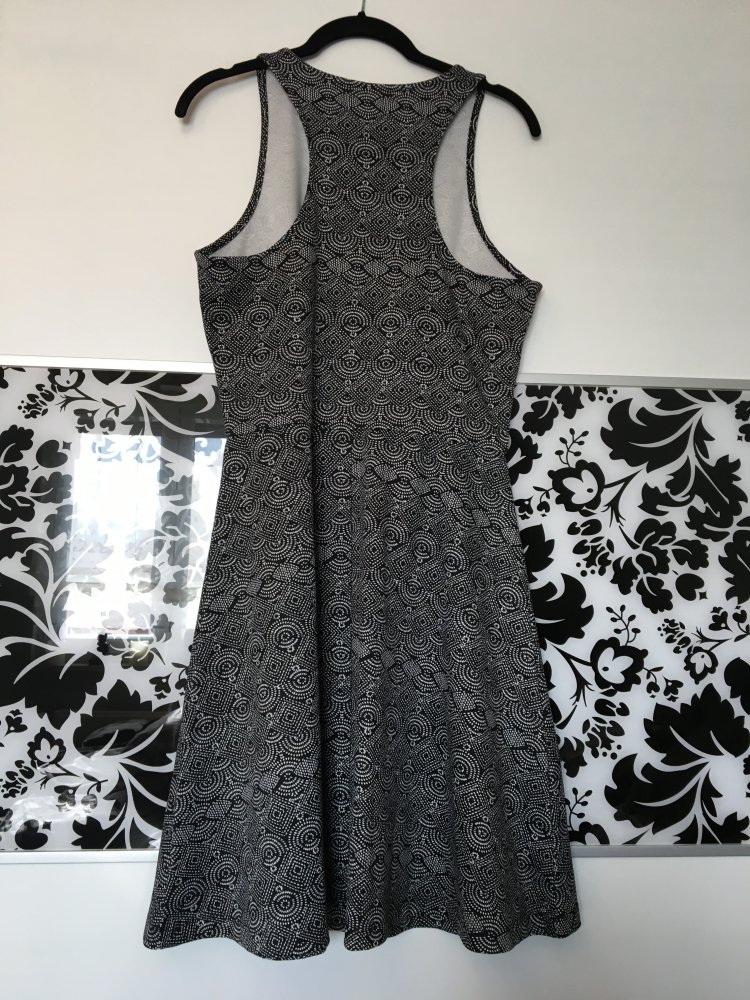 Schönes Sommerkleid