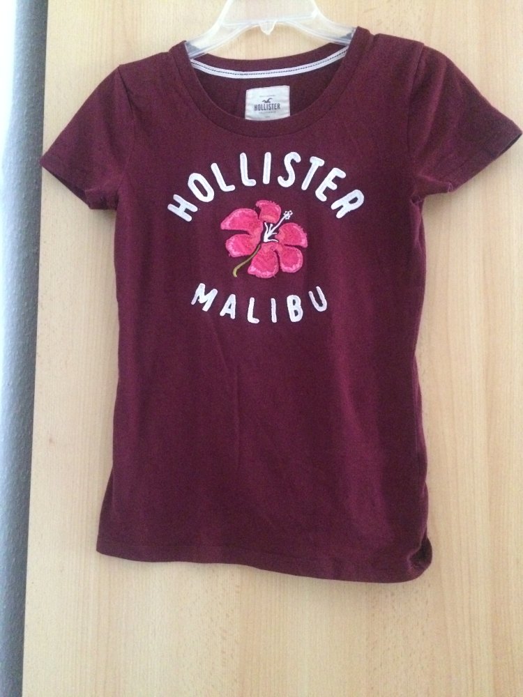 Burgundyfarbenes Hollister in Gr. S