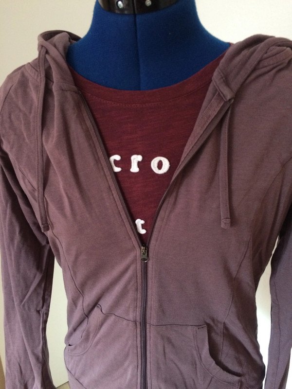 Weiche lila Yoga Jacke Gr. S