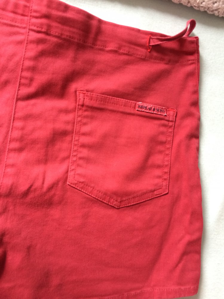 Burgundy Shorts von Replay & Sons