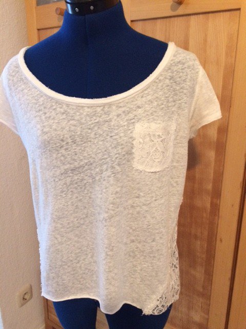 Weißes Abercrombie&Fitch T-shirt mit Spitzenrücken, Gr. S