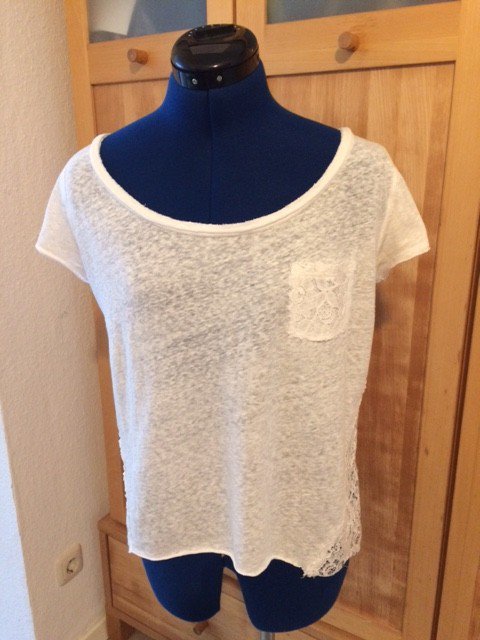 Weißes Abercrombie&Fitch T-shirt mit Spitzenrücken, Gr. S