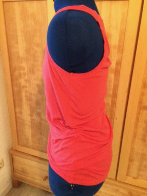 Rotes Rituals Yogatop S/M