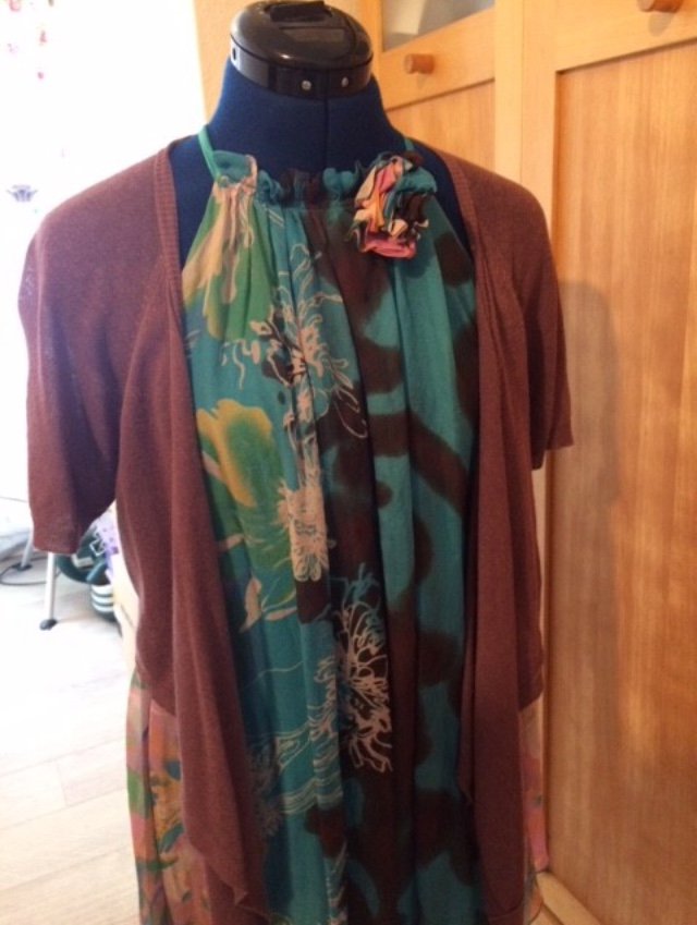 Buntes Seidenkleid von Traffic People 