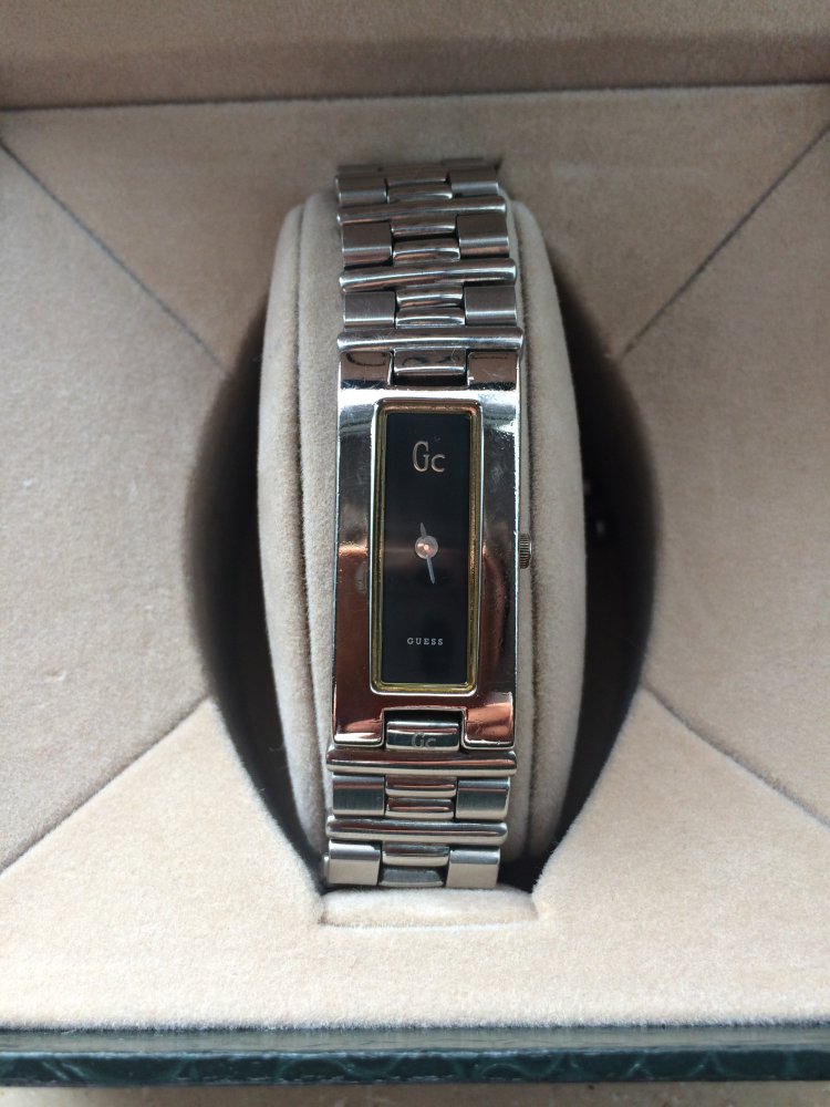 Silber Gliederarmbanduhr von Guess