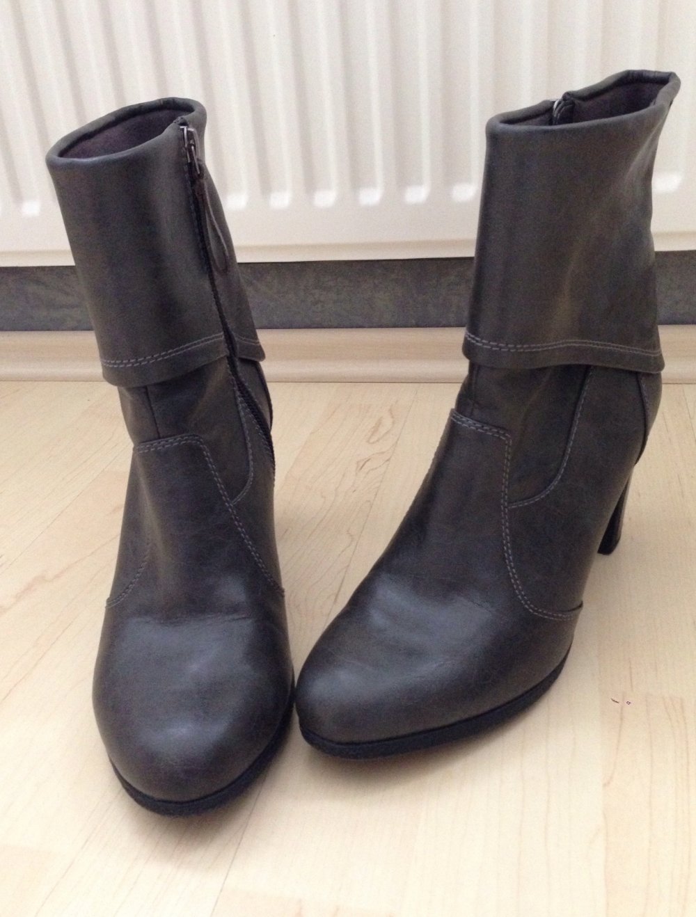 Stiefelette, Stiefeletten, Esprit