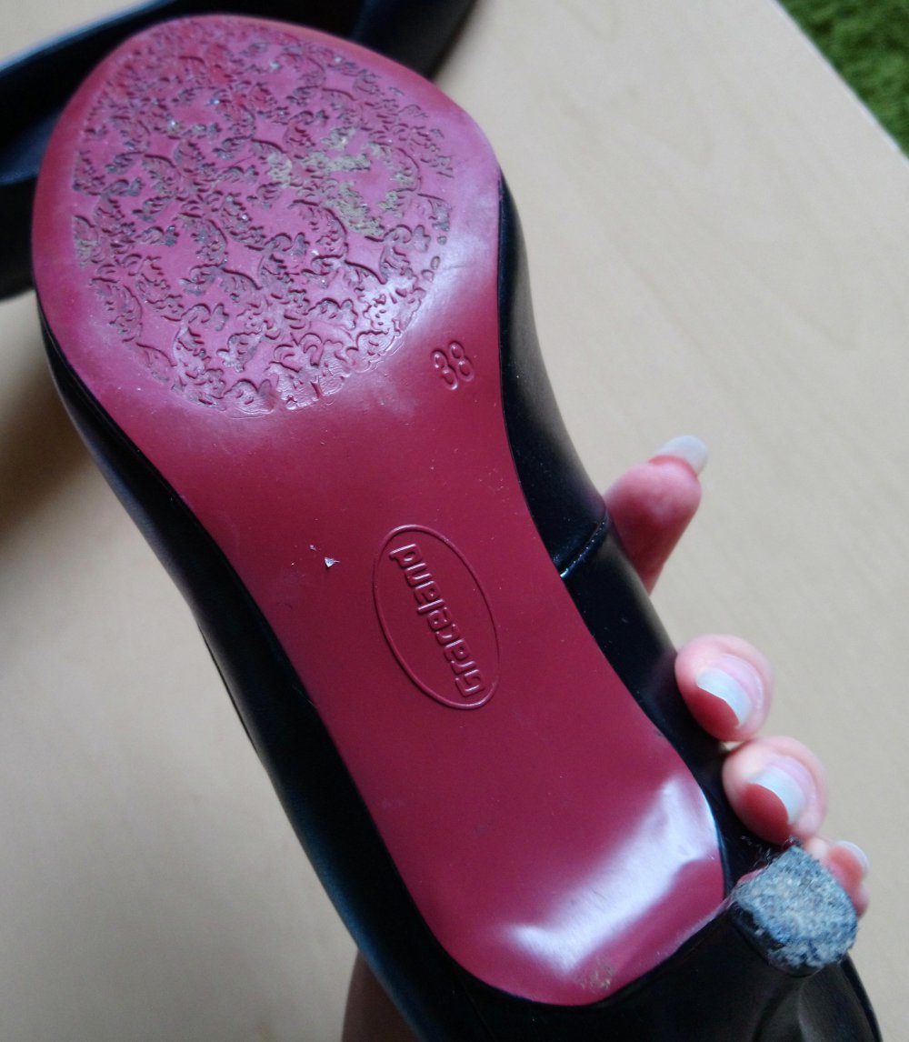 Schwarze Pumps 