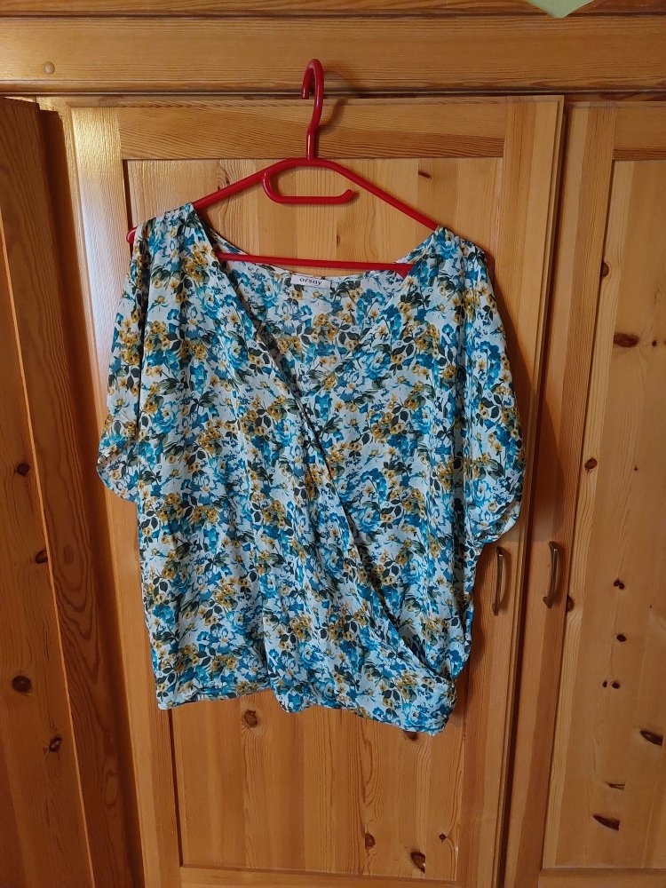 Schulterfreie Bluse