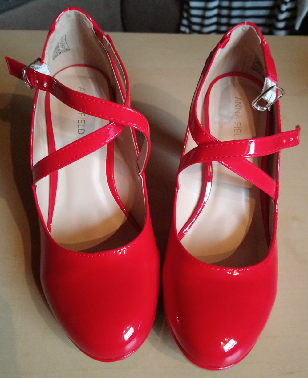 Knallrote Riemchen absatzschuhe 