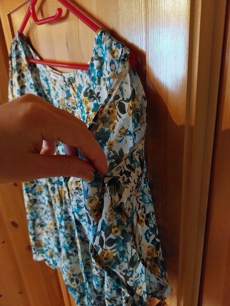Schulterfreie Bluse
