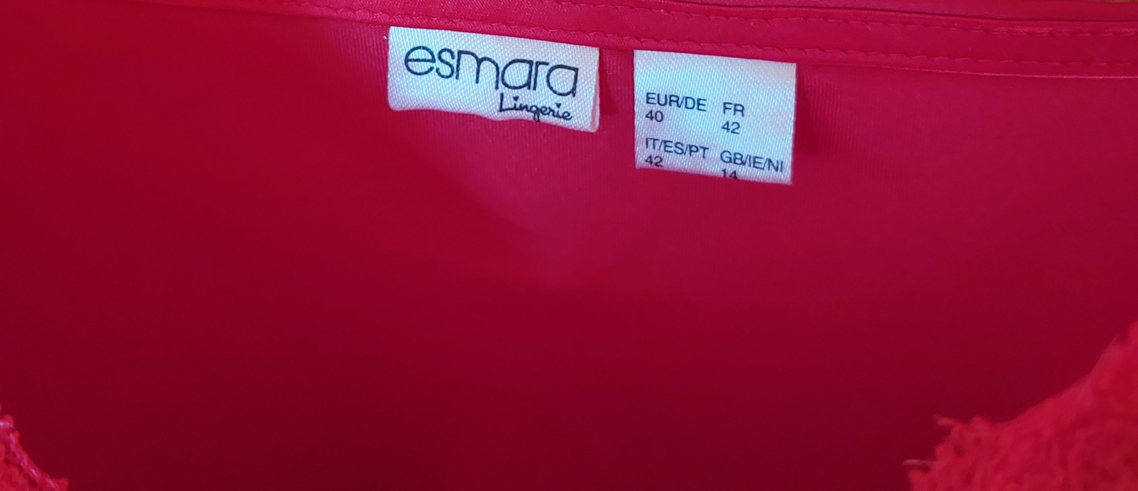 Rotes Negligee