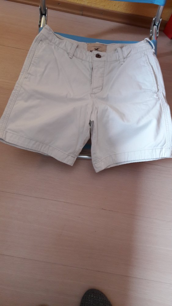 Bermuda Hollister Gr. S