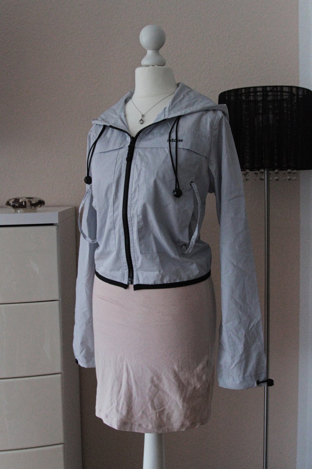 Dünne Jacke Sommer Gr. 36 S grau / blau