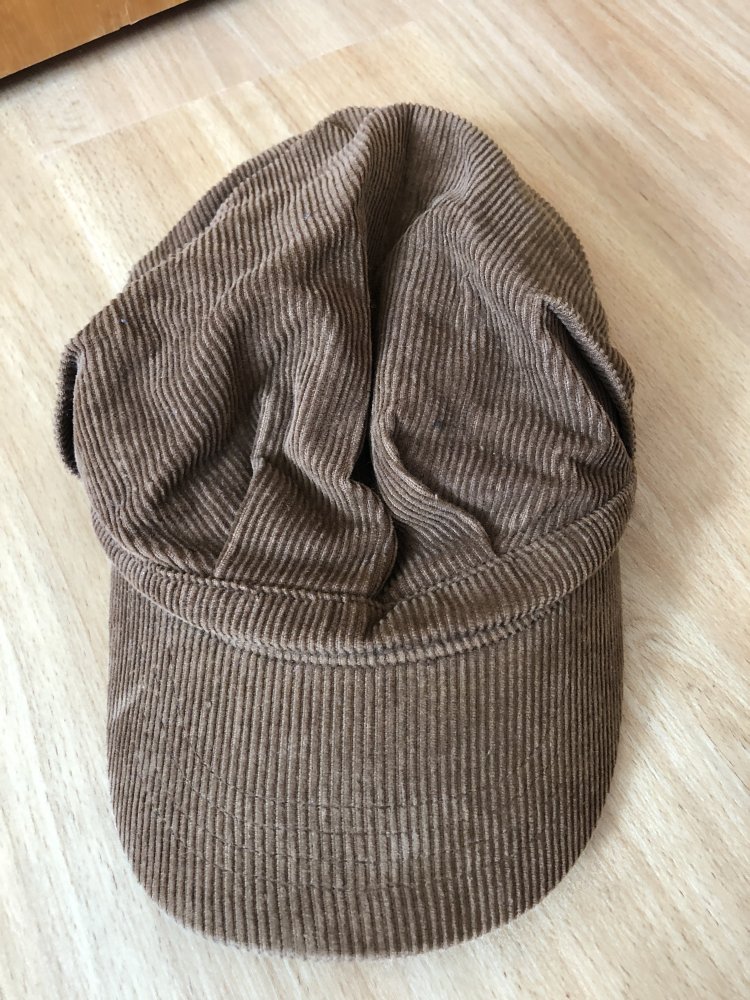Kappe aus Cord