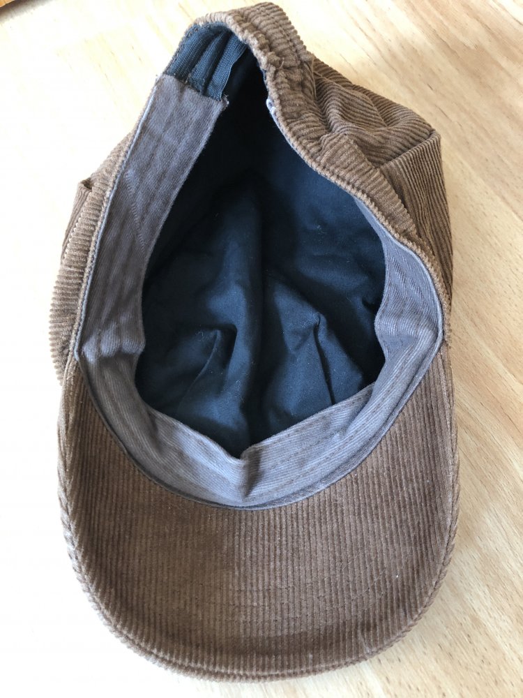 Kappe aus Cord