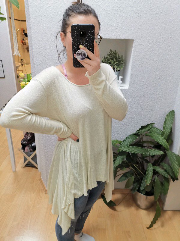 Asymmetrisches Oberteil