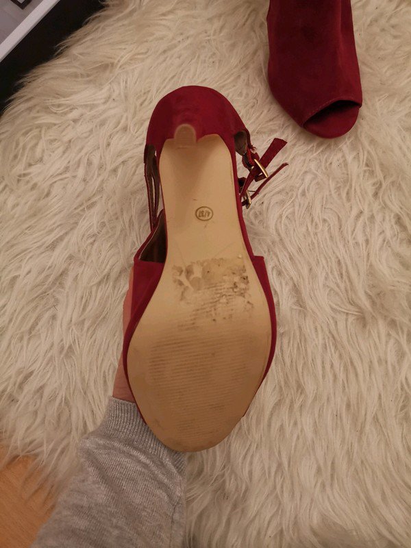 High heels cut out