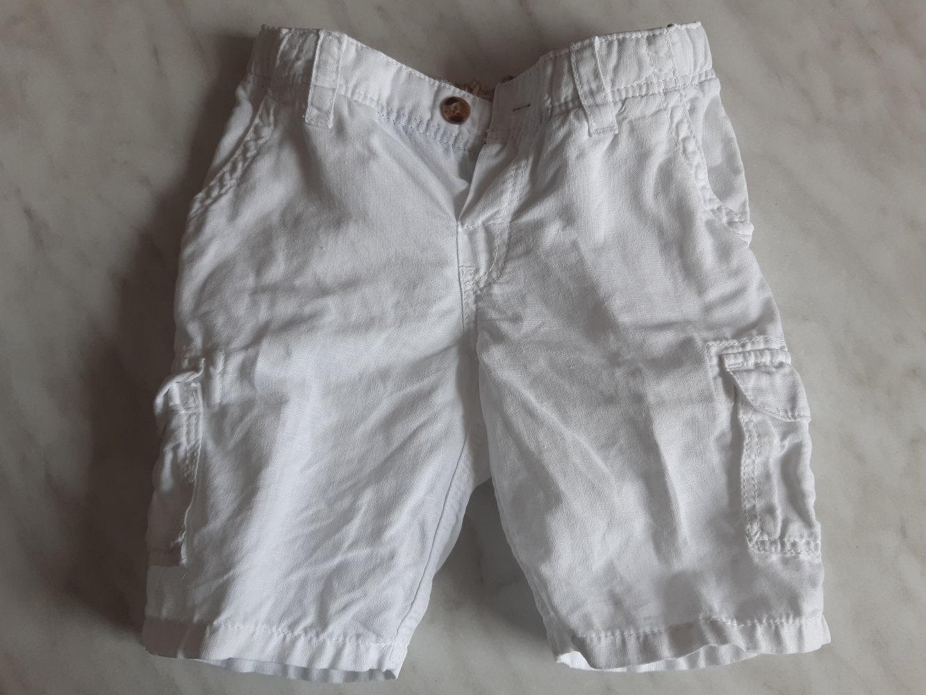 Neuwertige Chino-Shorts aus Leinen von H&M Größe 86