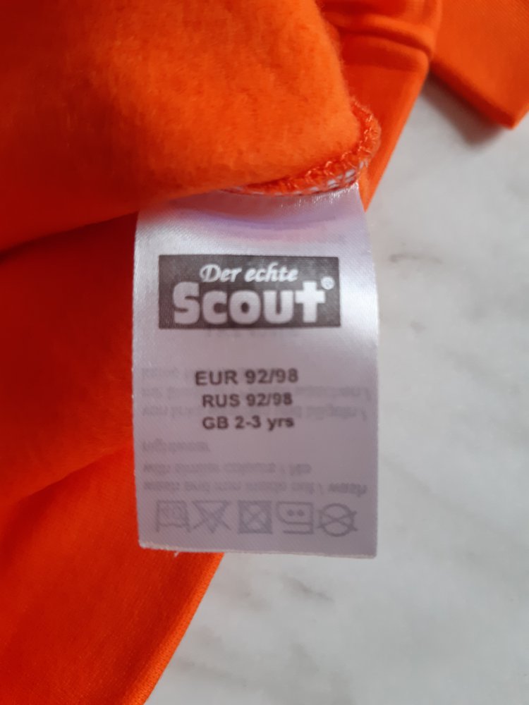 Neues Sweatshirt von Scout