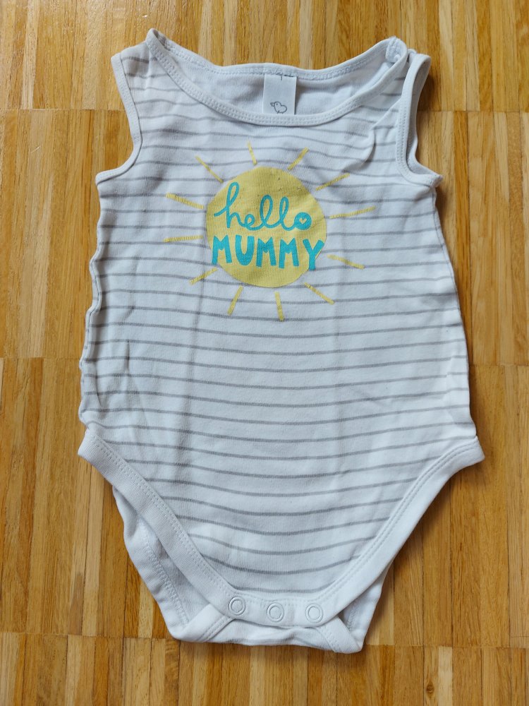 ärmelloser/kurzärmliger Jungs-Body mit Hello Mummy-Motiv, Gr. 74