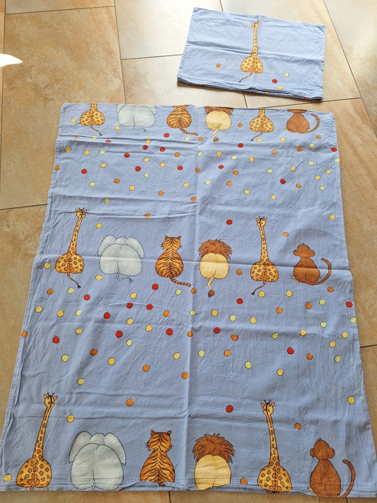 Kinderbettwäsche / Bettbezug für Decke und Kopfkissen