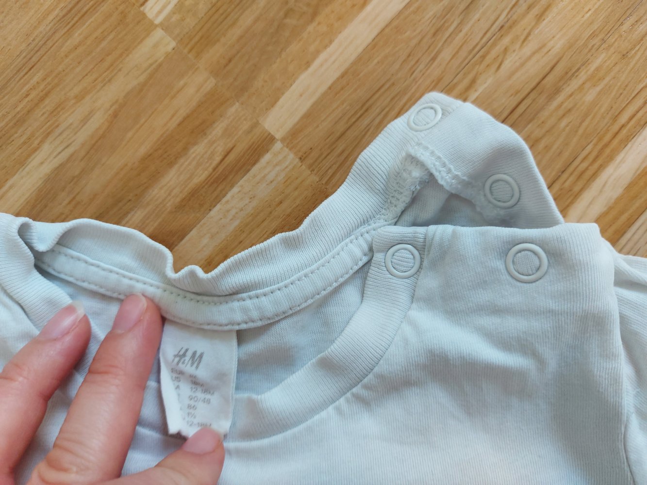 langärmliger weißer Babypullover Gr. 86 Longsleeve