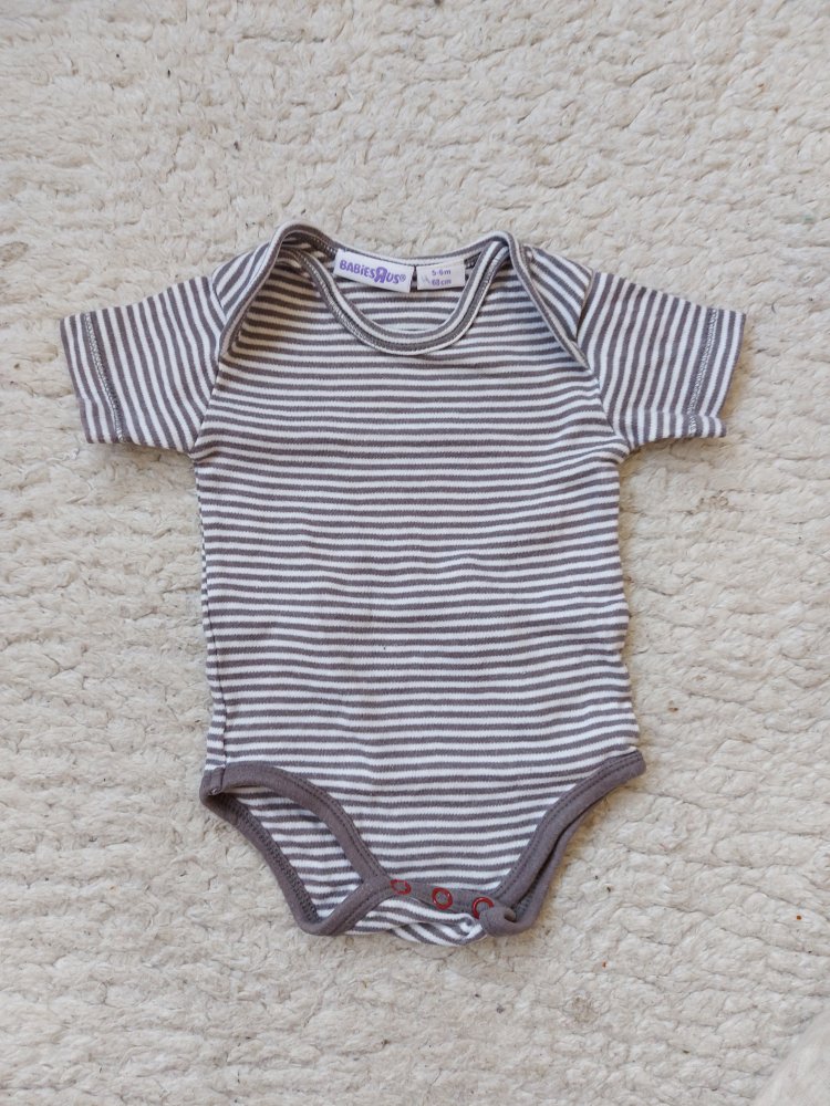 weiß-grau gestreifter Kurzarmbody Gr. 68 