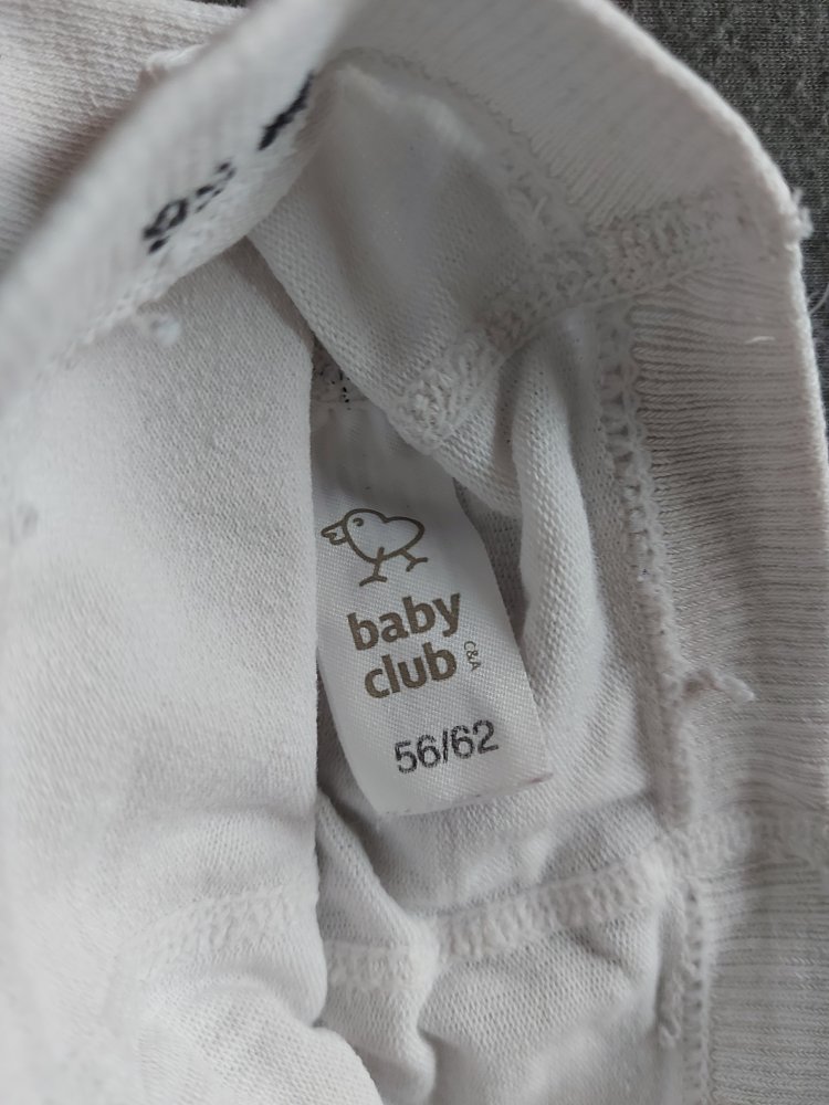 weiße Baby-Strumpfhose mit süßem Herzchenmuster Gr. 56/62