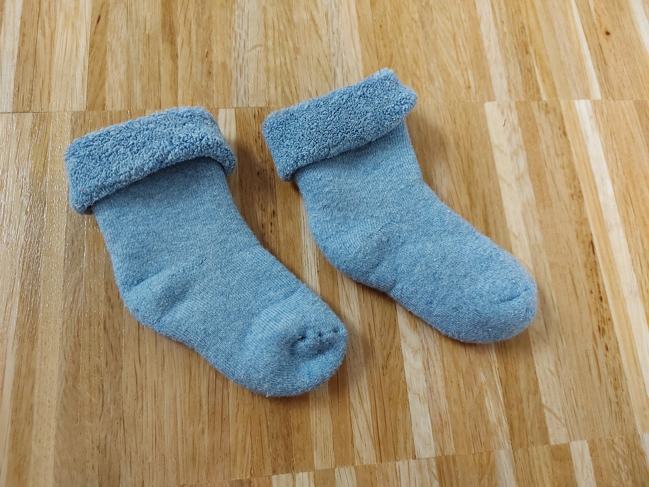blaue Babysocken