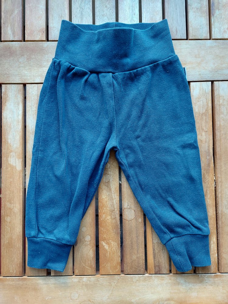 dunkelblaue Babyjogginghose mit breitem Bund, Gr. 68/74