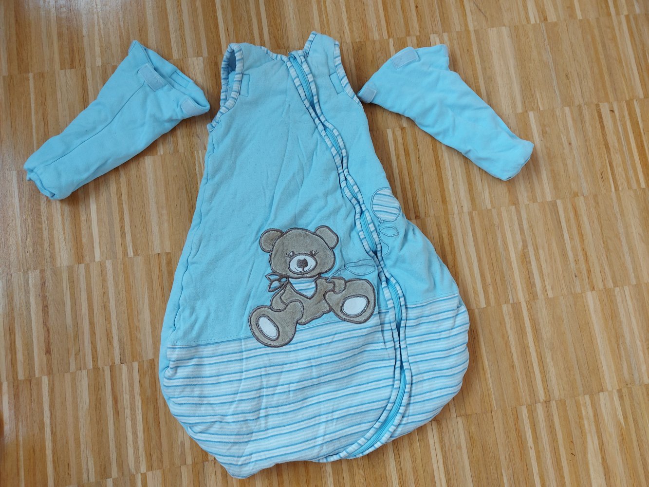 hellblauer dicker Baby-Winterschlafsack mit abnehmbaren Ärmeln, Gr. 74/80
