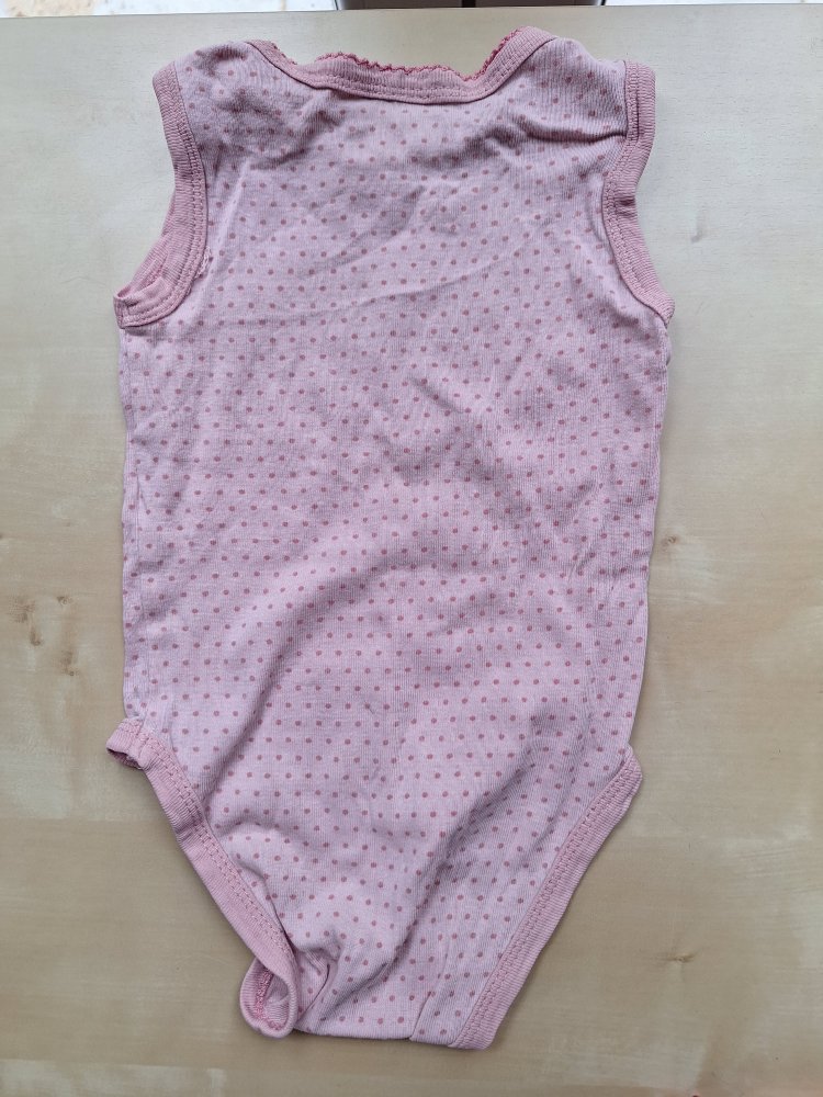 pinker kurzärmliger Punktebody