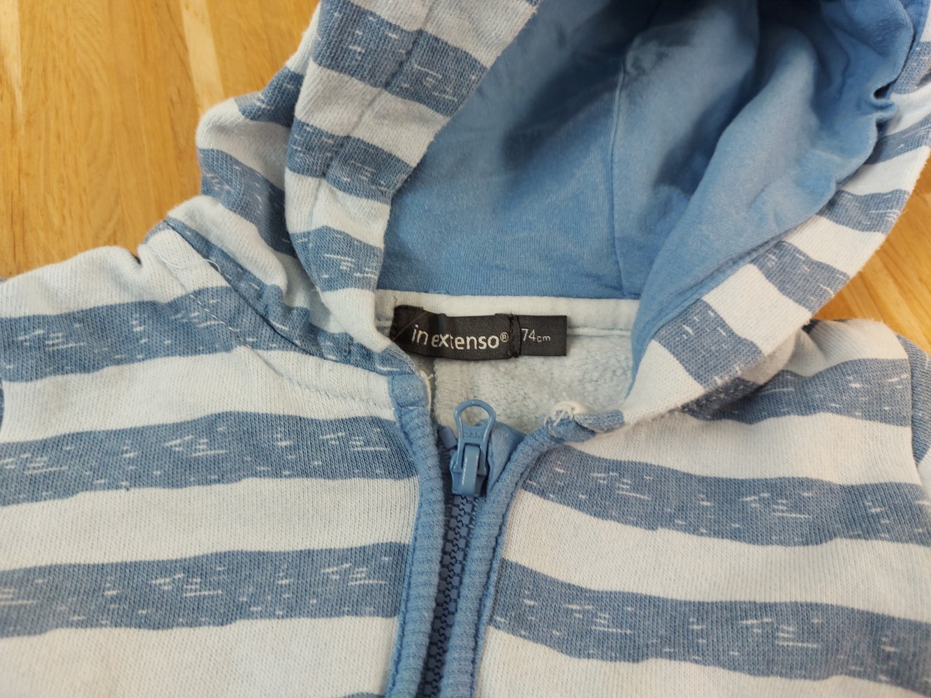 blau gestreifter Overall mit Kapuze, Gr. 74