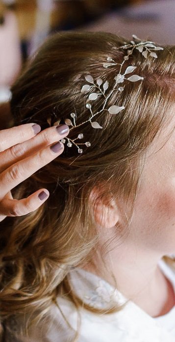 Brauthaarschmuck zart elegantes Brautaccessoire mit Ranken
