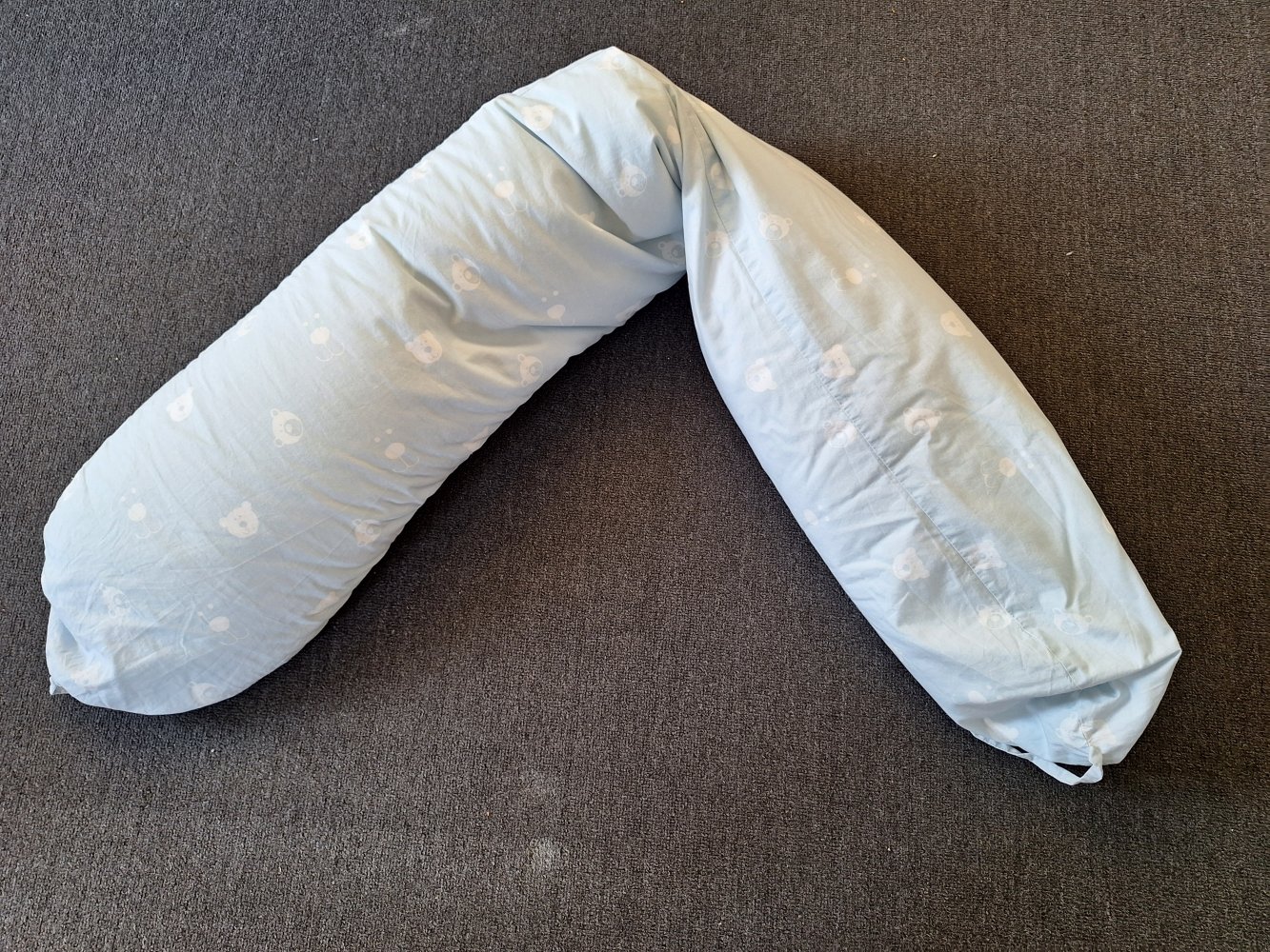 Stillkissen mit 3 verschiedenen Bezügen