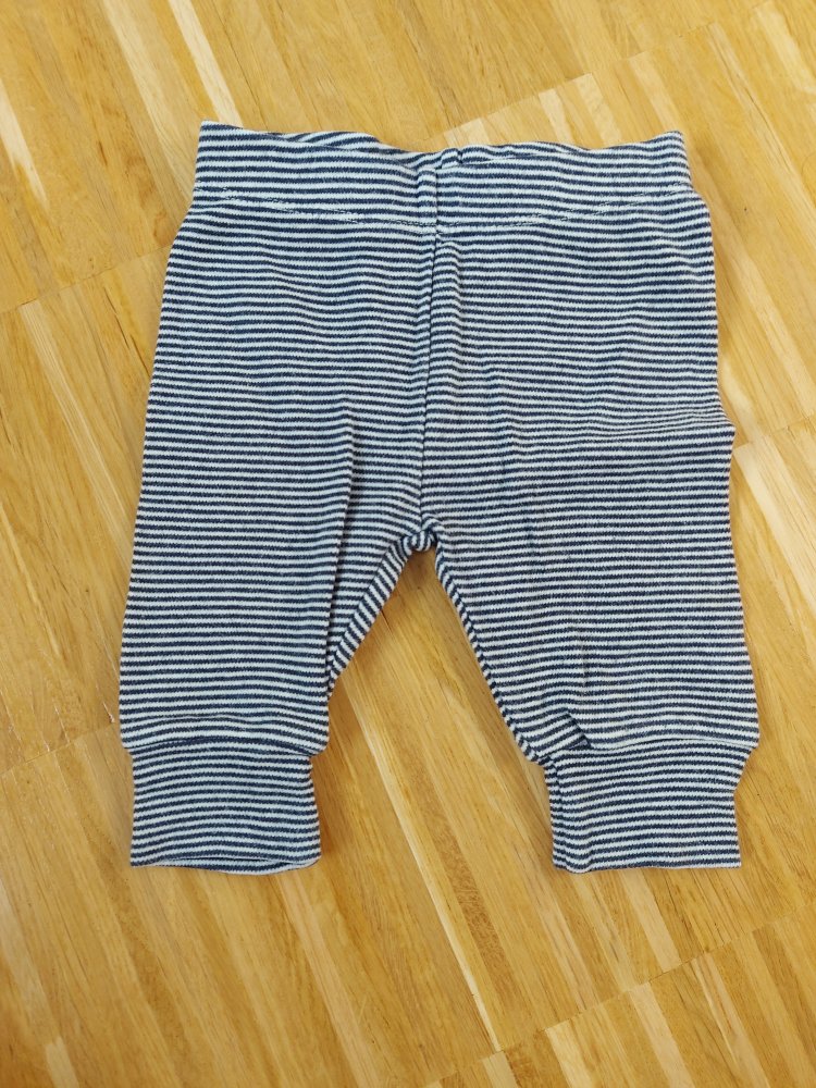 dunkelblau weiß gestreifte Babyhose