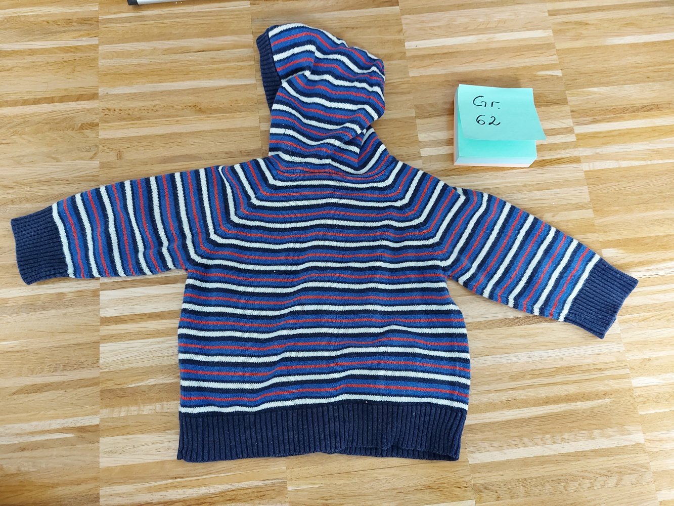 blau gestreifte Babystrickjacke Gr. 62