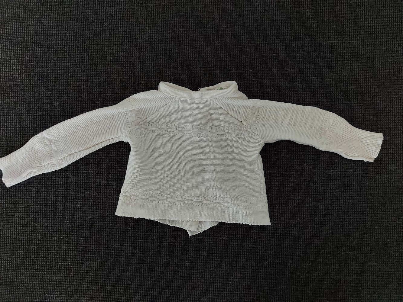weißes Neugeborenenflügeljäckchen von Alana, Gr. 50/56