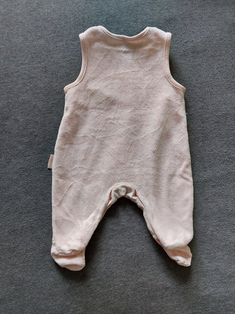 pinker Babystrampler mit Rehmotiv, Gr. 56