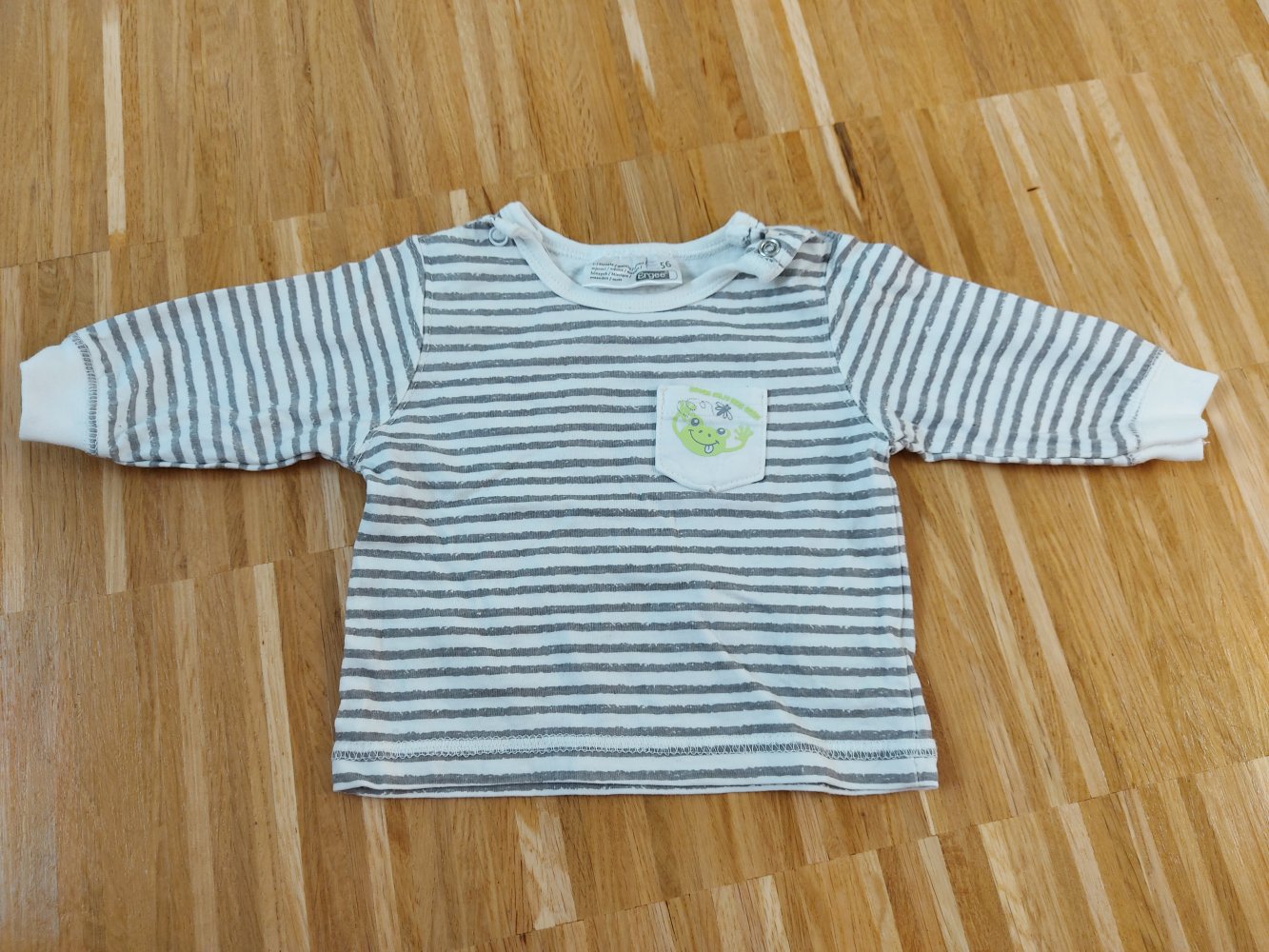 gestreifter Babypullover Gr. 56 mit Frosch