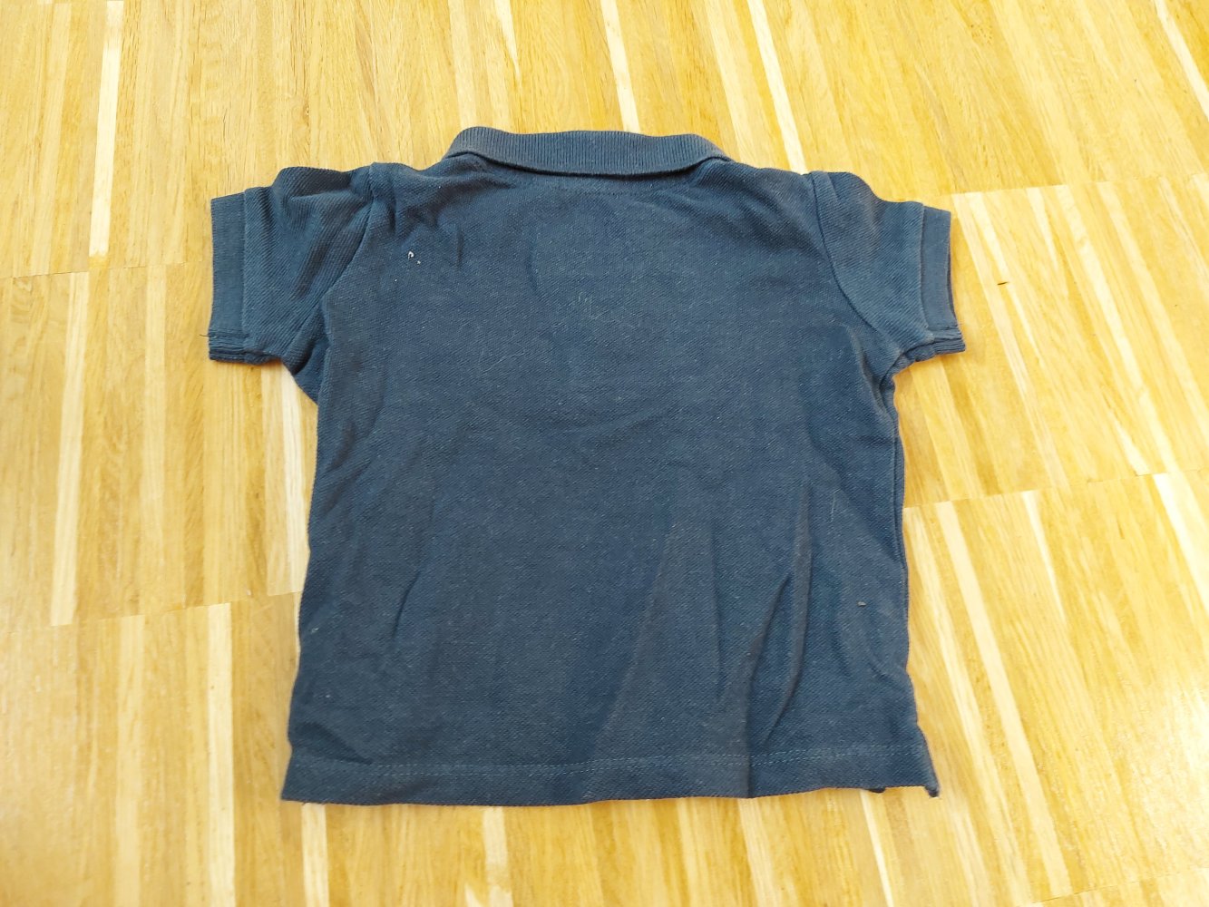 dunkelblaues Poloshirt Gr. 74 kurzärmlig