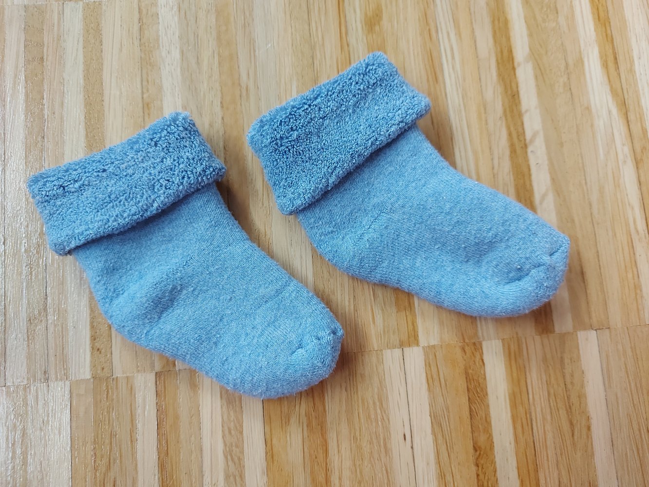 blaue Babysocken