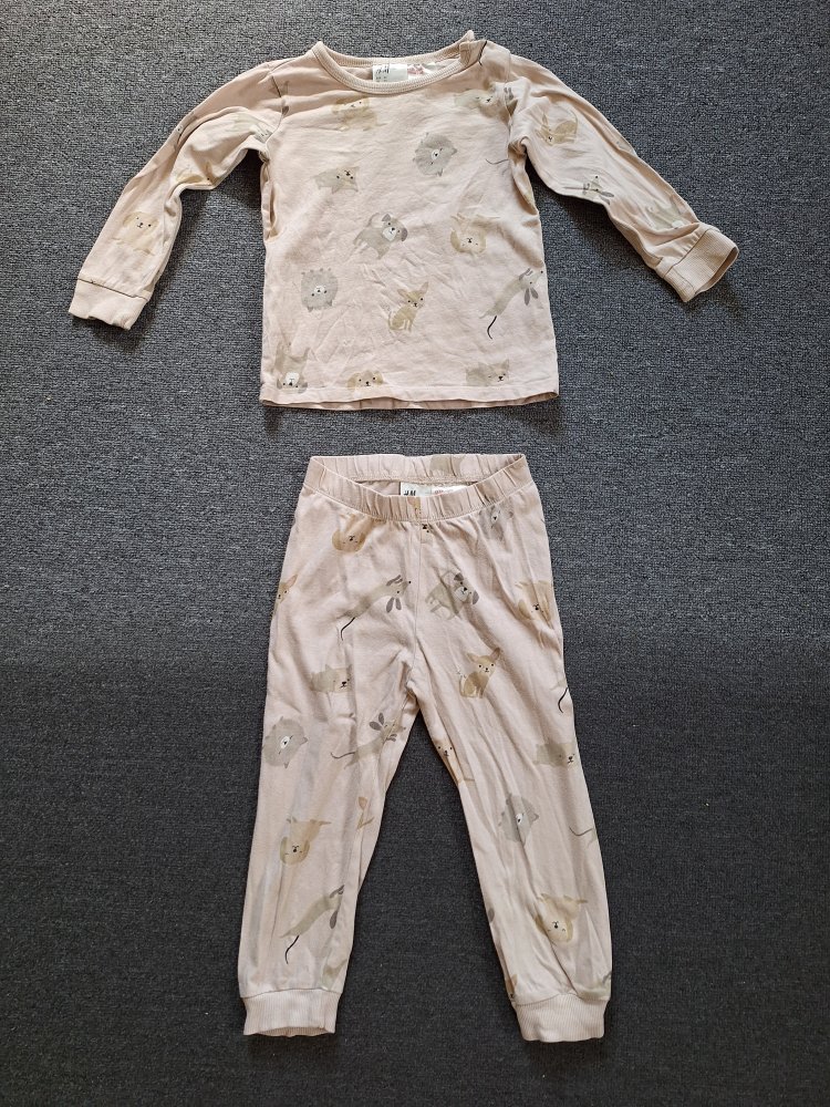 2-teiliger beiger Hunde-Schlafanzug, Gr. 92 unisex geschlechtsneutral