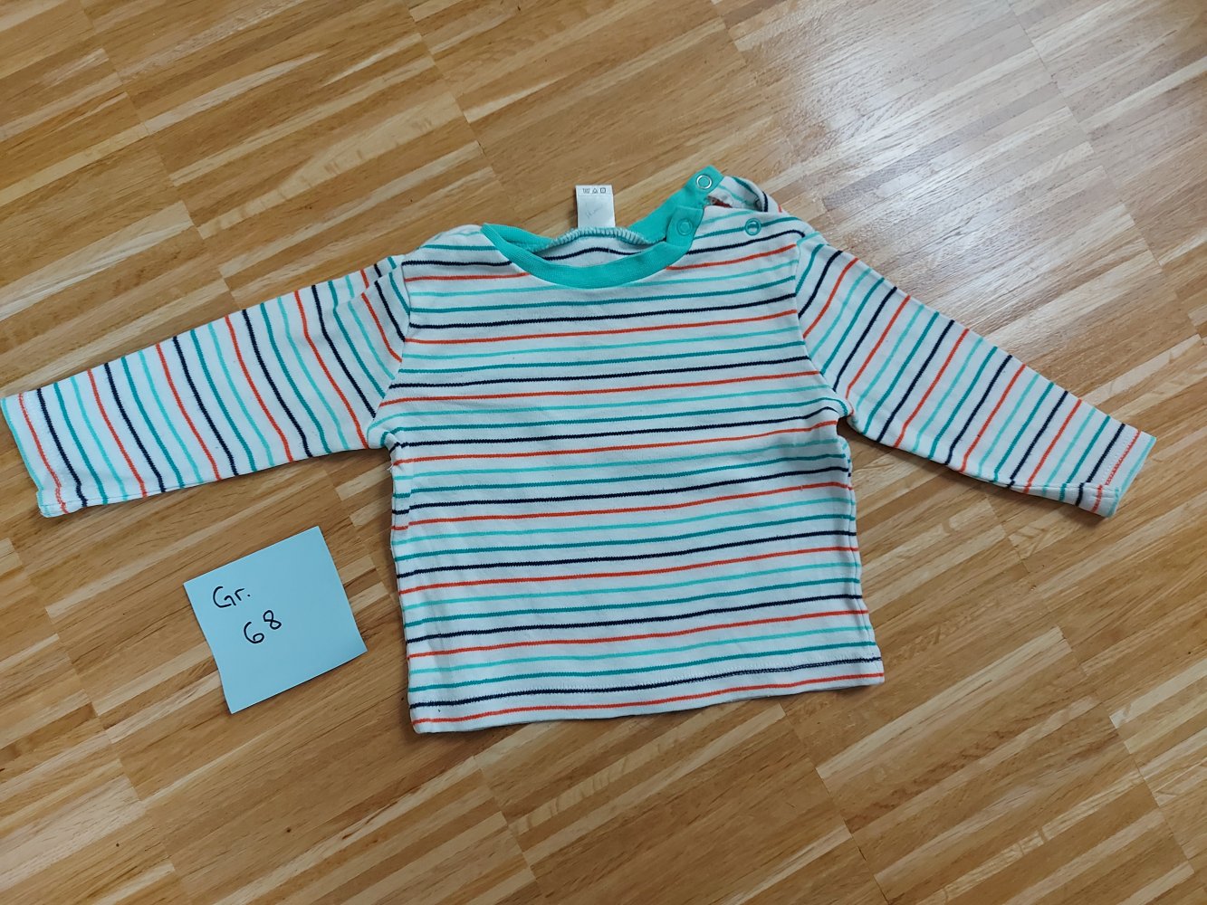 langärmliger bunt gestreifter Babypullover Gr. 68