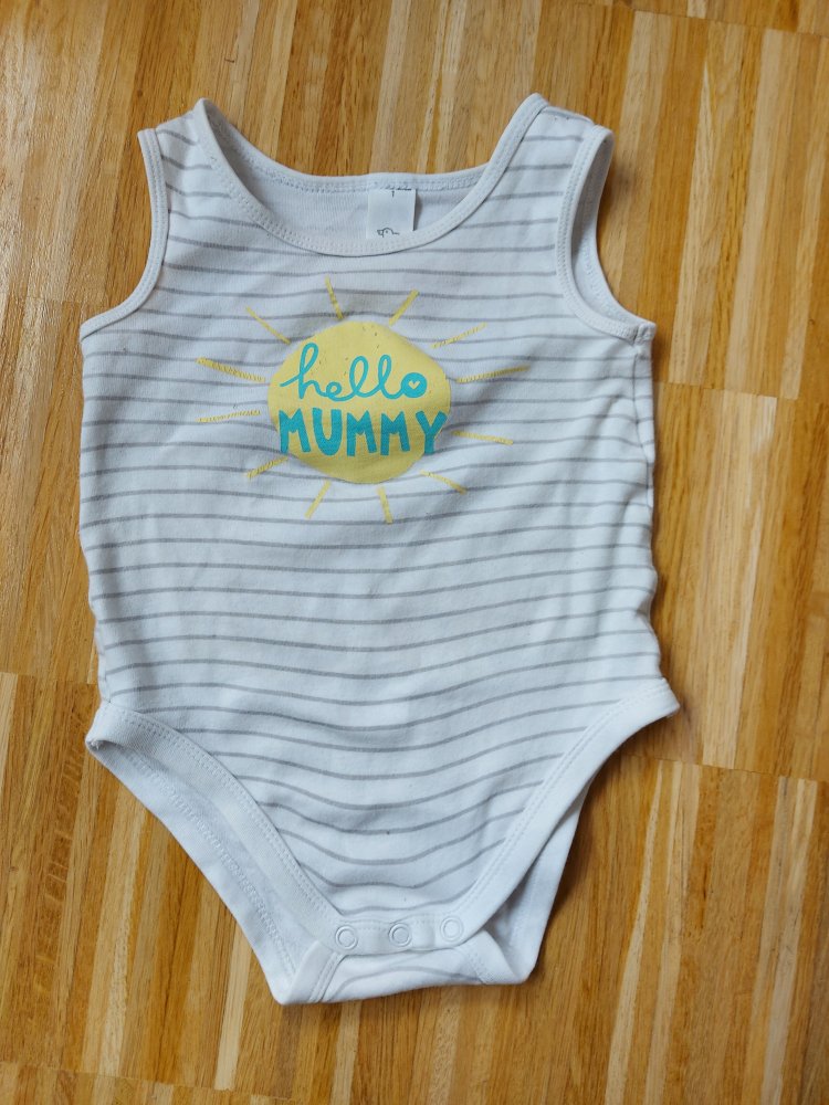 ärmelloser/kurzärmliger Jungs-Body mit Hello Mummy-Motiv, Gr. 74