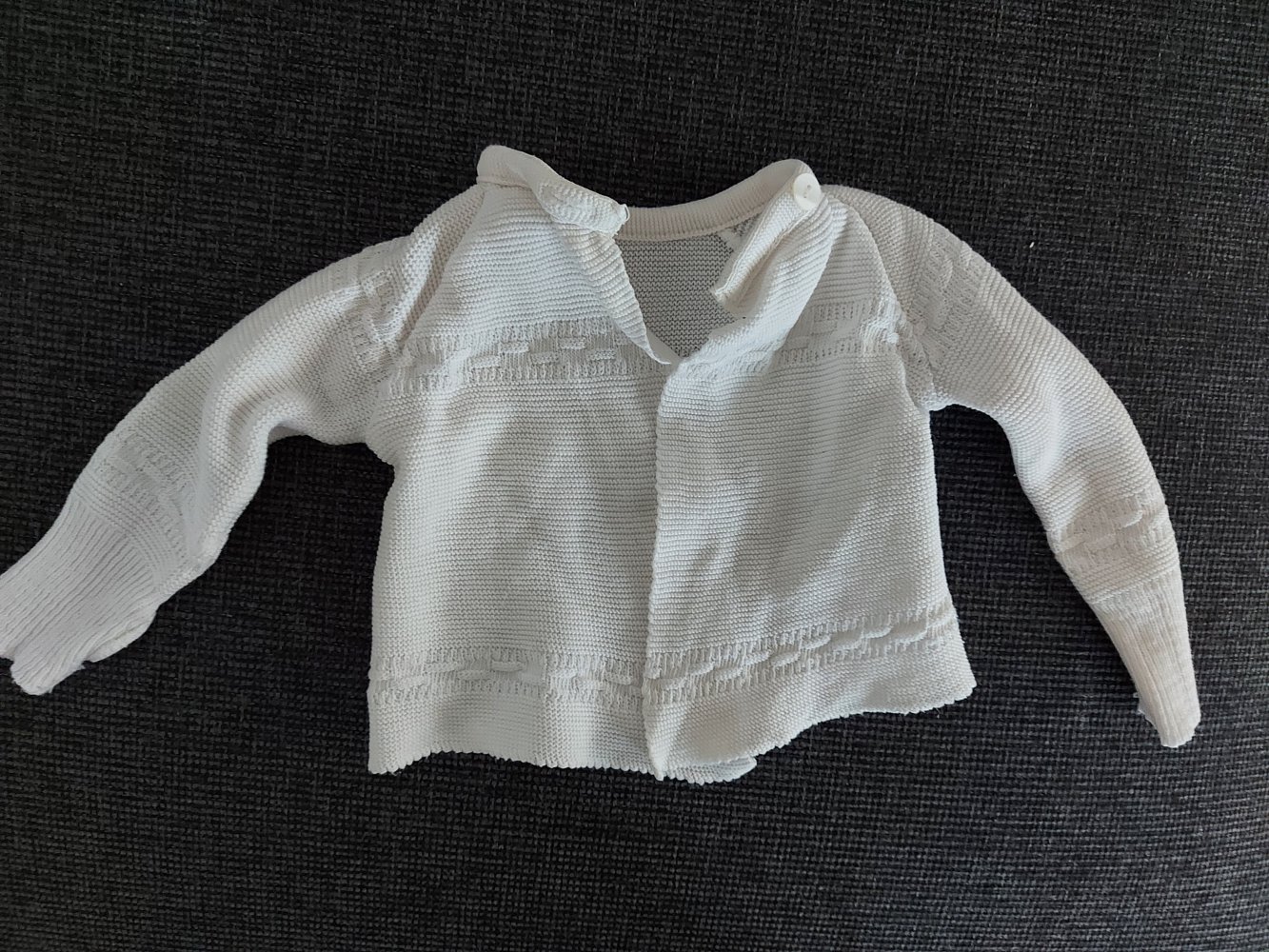 weißes Neugeborenenflügeljäckchen von Alana, Gr. 50/56