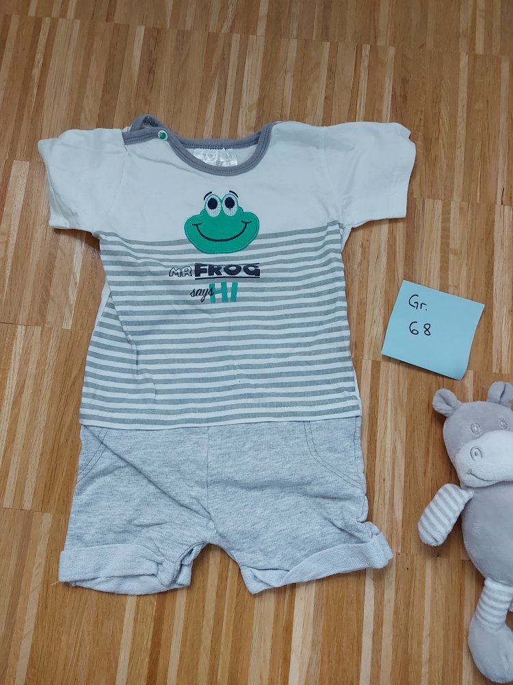 kurzer weißgrauer Babystrampler /Spieler 